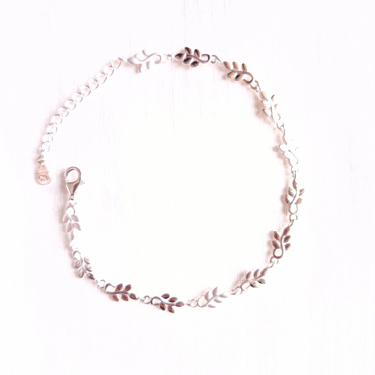 SILVER FERN AURA PLAIN BRACELET