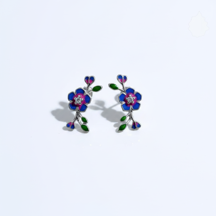 FLORAL DESIGNER STUDS SILVER
