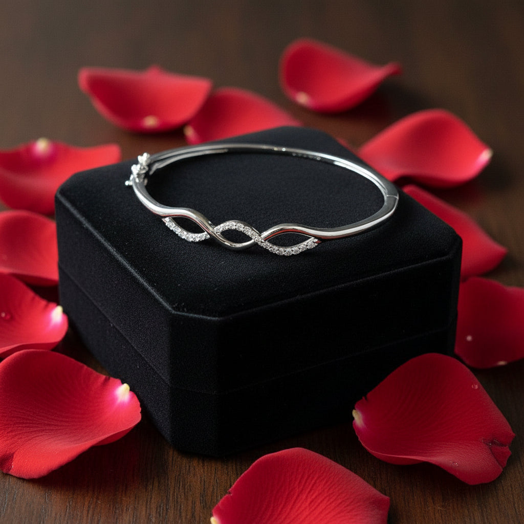 CURVELUXE PLAIN CZ CUFF