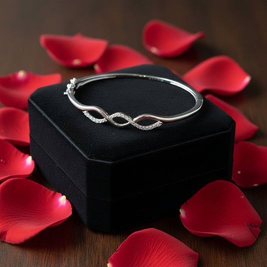 CURVELUXE PLAIN CZ CUFF