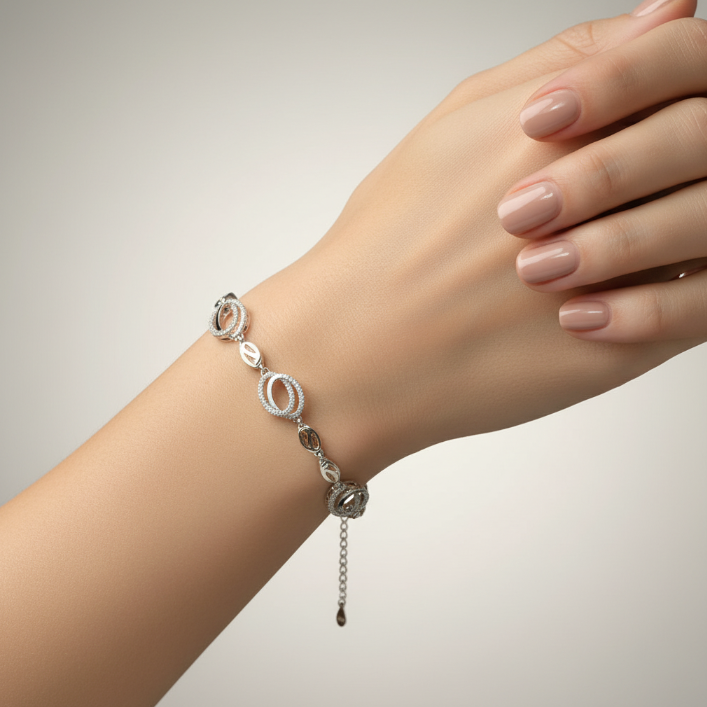 OVELLA CHARM PLAIN CZ CHAIN BRACELET