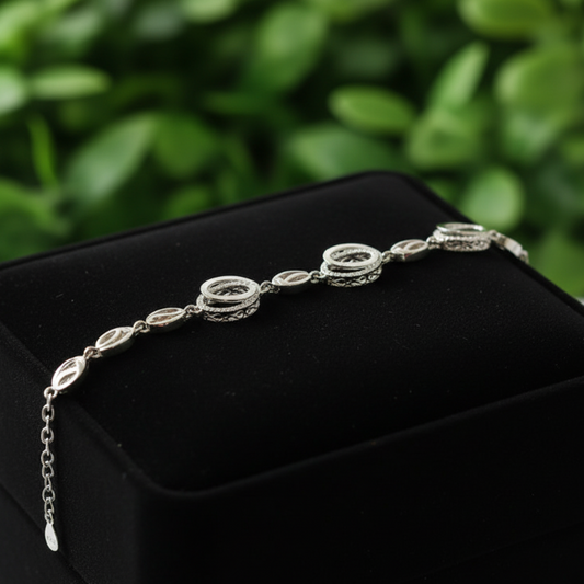 OVELLA CHARM PLAIN CZ CHAIN BRACELET