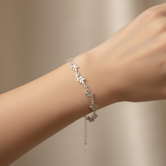 SILVER FERN AURA PLAIN BRACELET