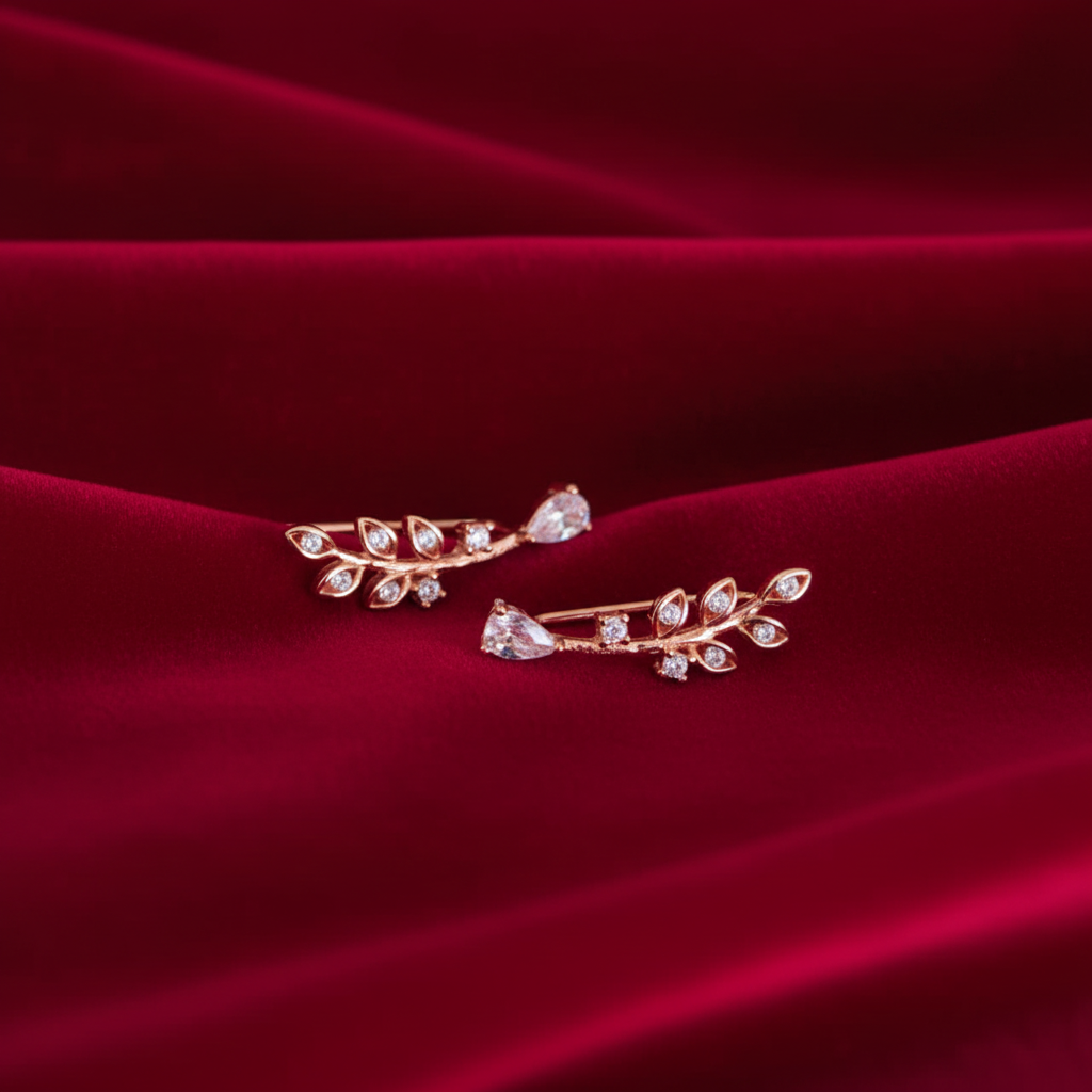 GOLDEN VINE STUDS